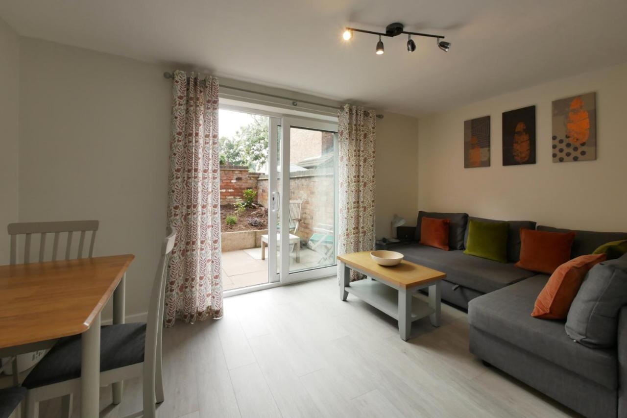 Apartamento Crewe Short Lets 8 Victoria Court, Crewe Exterior foto